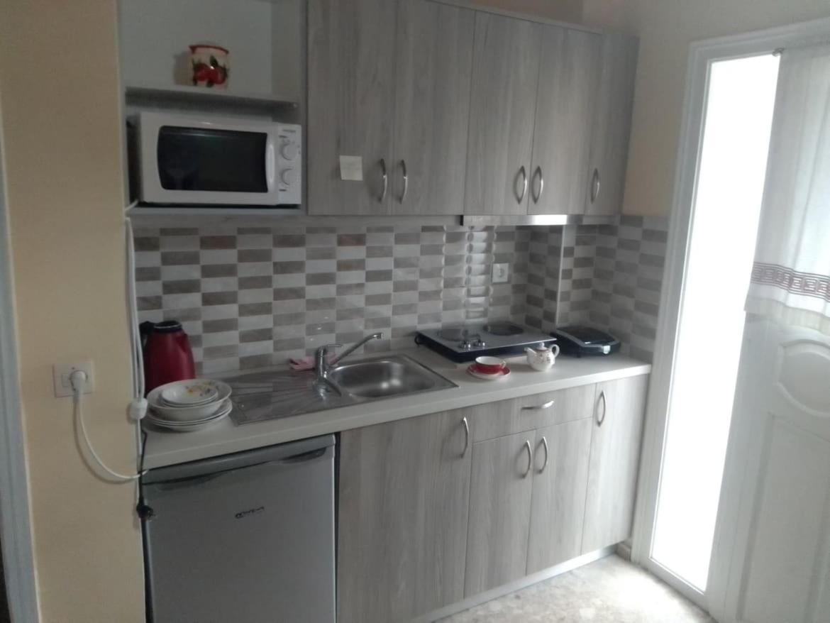 Nefeli Mare * Kavos
